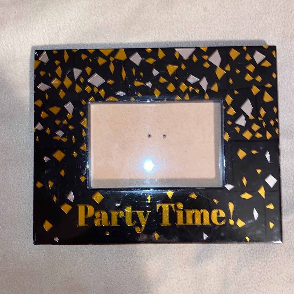 PARTY TIME Girls Night Picture Frame